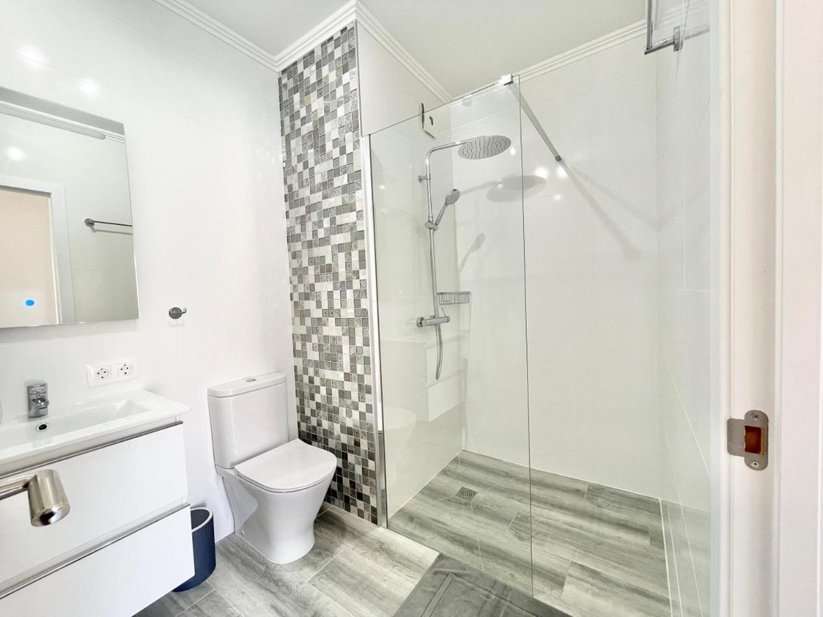 Paulmarie Apartment Gigantes Ocean Lounge 푸에르토 데 산티아고 외부 사진