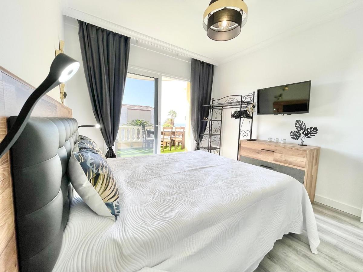 Paulmarie Apartment Gigantes Ocean Lounge 푸에르토 데 산티아고 외부 사진