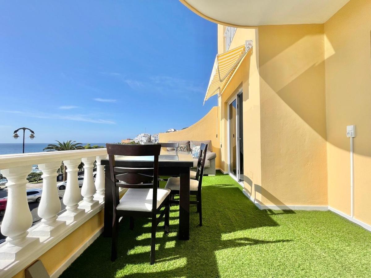 Paulmarie Apartment Gigantes Ocean Lounge 푸에르토 데 산티아고 외부 사진