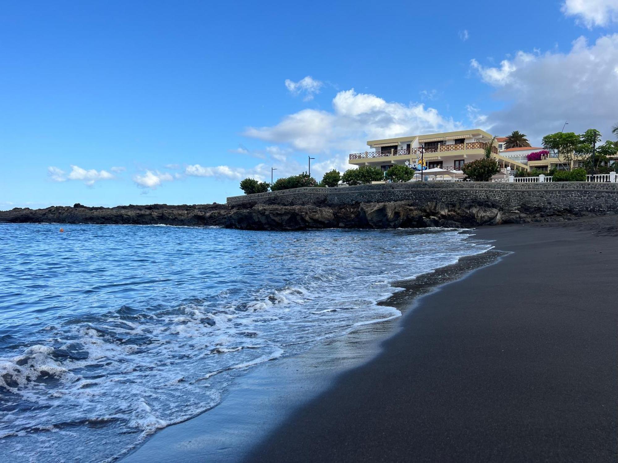 Paulmarie Apartment Gigantes Ocean Lounge 푸에르토 데 산티아고 외부 사진