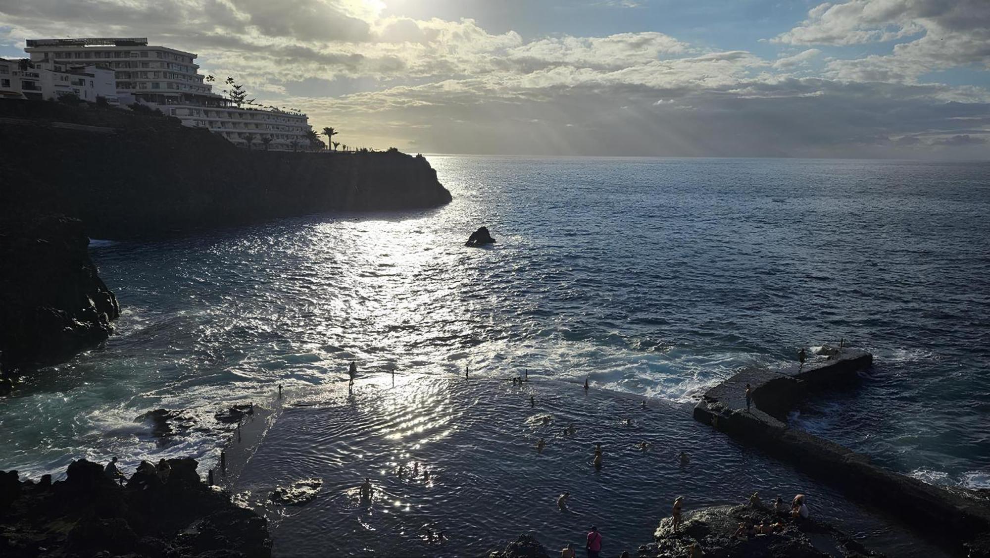 Paulmarie Apartment Gigantes Ocean Lounge 푸에르토 데 산티아고 외부 사진