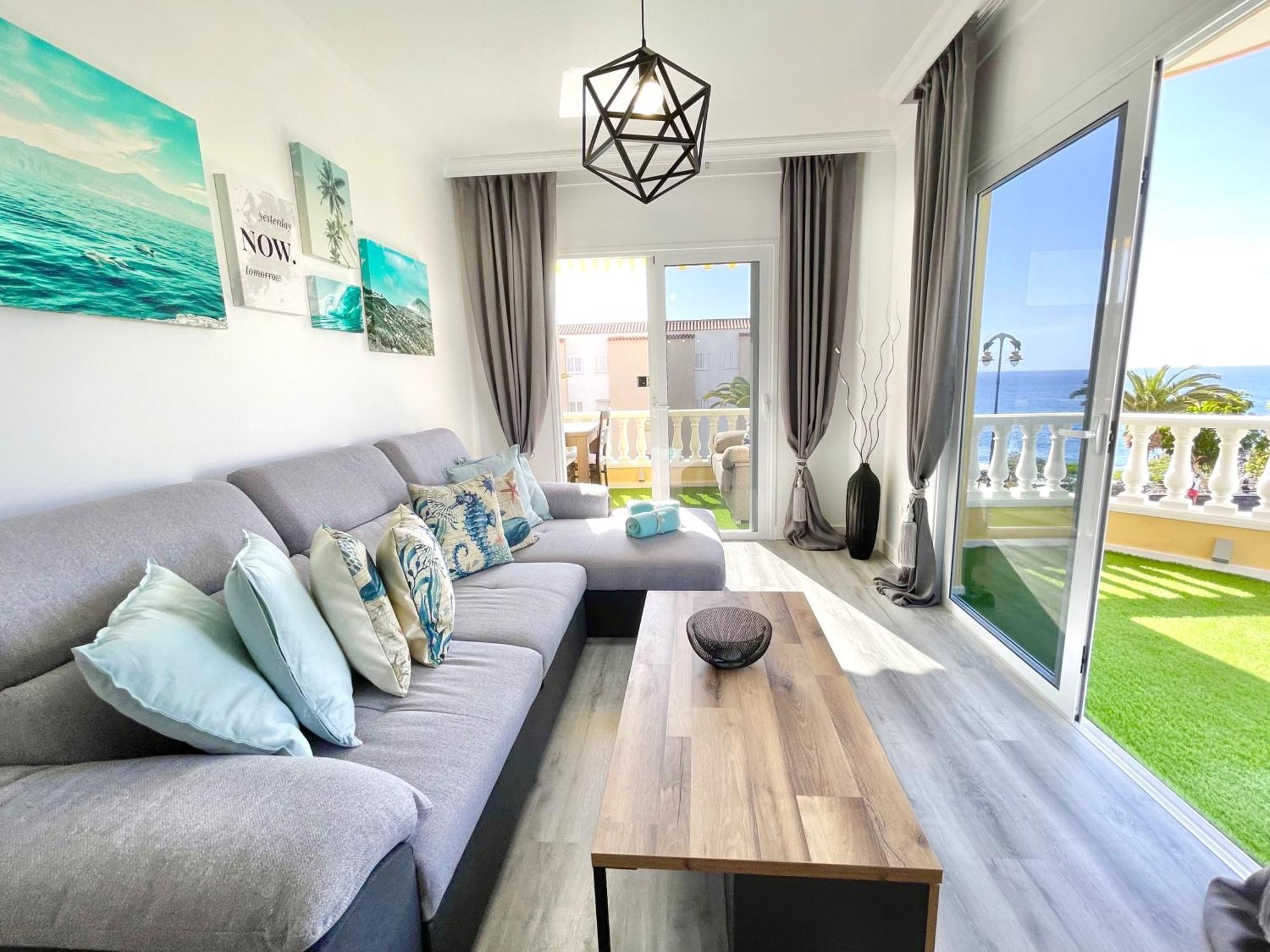 Paulmarie Apartment Gigantes Ocean Lounge 푸에르토 데 산티아고 외부 사진